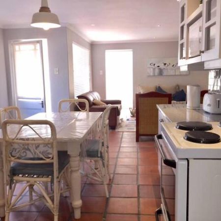 Meerhuis Cottage Langebaan Exterior foto